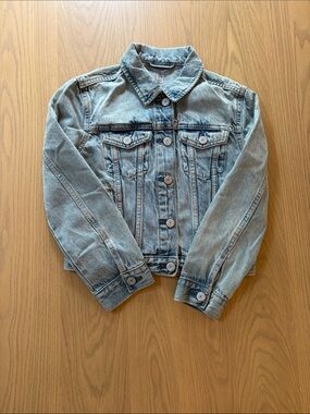 Girls Gap light Denim Jacket